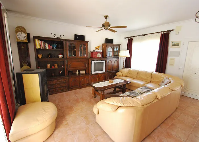 וילה Bugamvilla - Deniasol